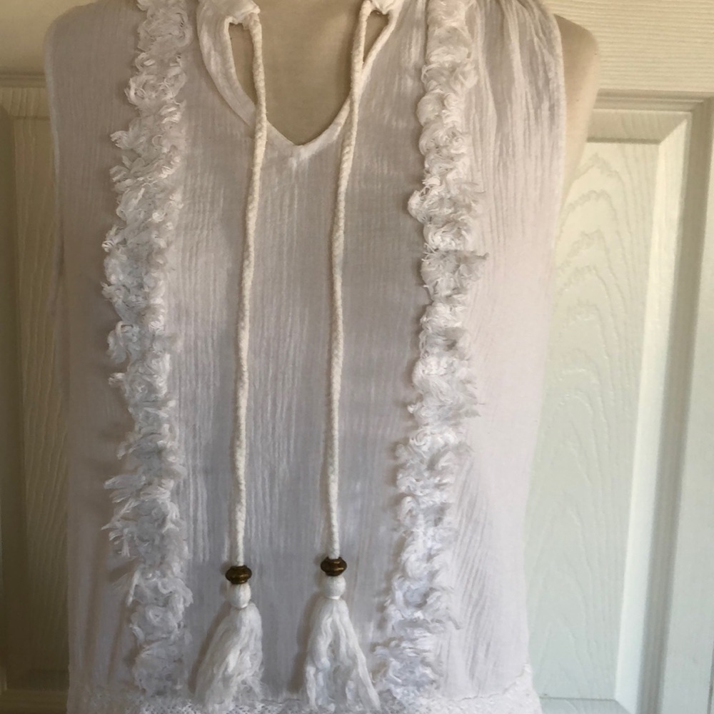 Knox Rose Top - Picture 2 of 3